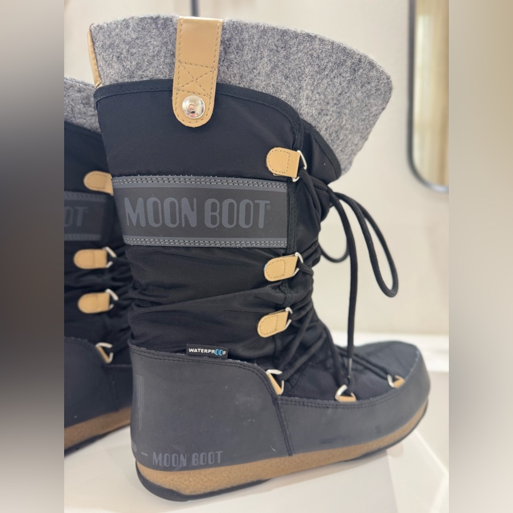 Moon Boot Waterproof Winter Boots EU 39 | Après Ski Snowcore